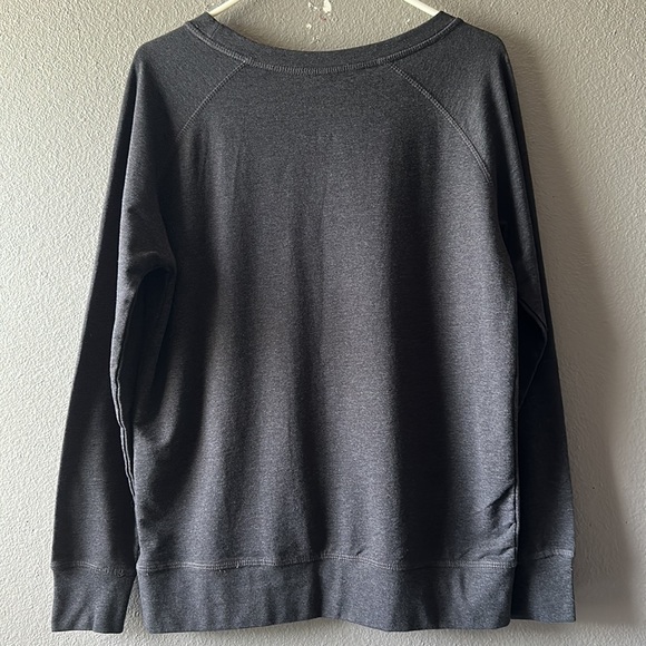 Tweety Bird & Hearts Women’s size Large Sweatshirt - Picture 7 of 11